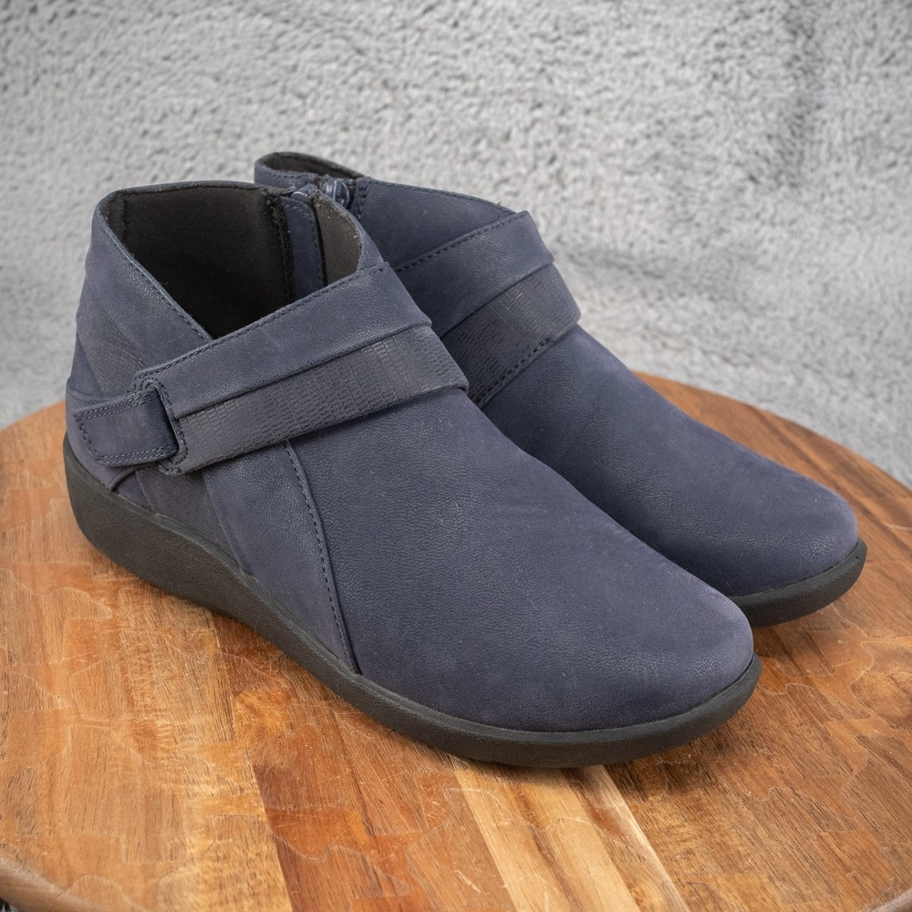Clarks Cloudstepper Sillian Rani Boots - Women's Size 7 Shoes - Navy‎ 44517